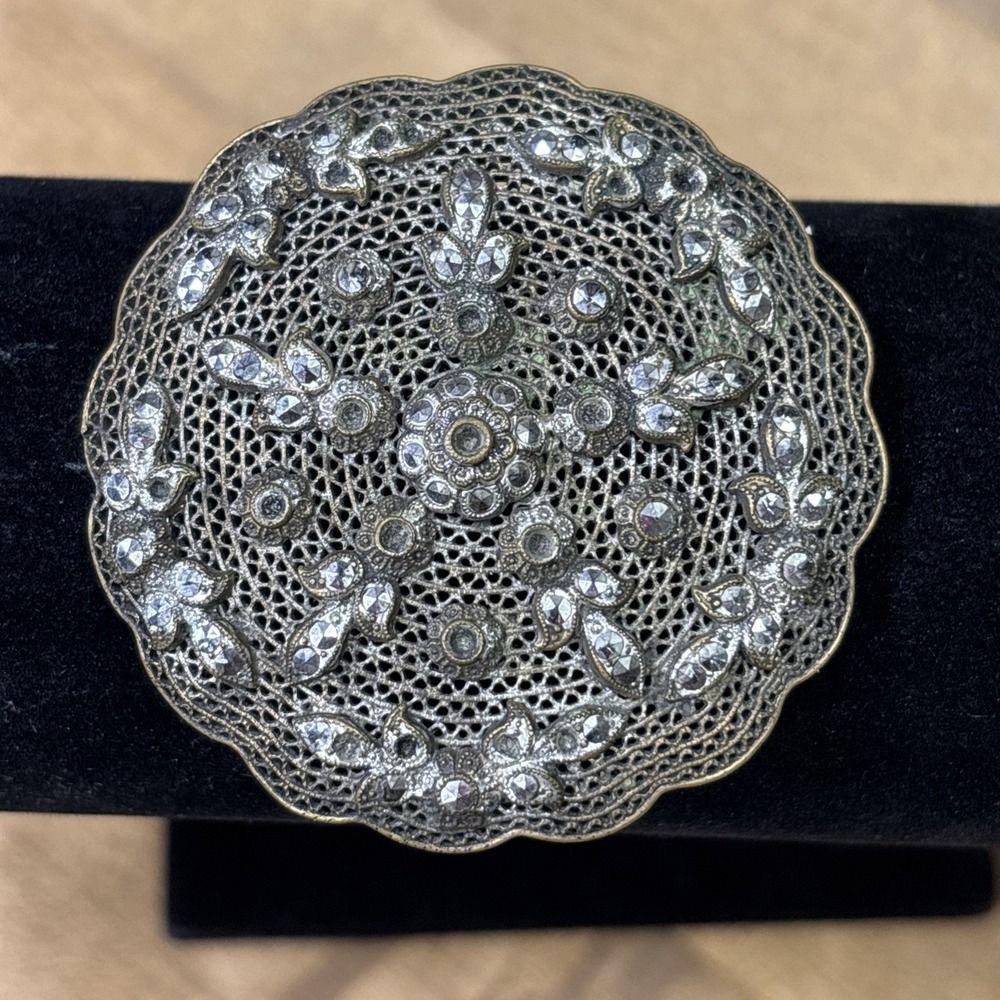 Vintage Art Deco Czechoslovakia Marcasite Filigree Floral Brooch As Is